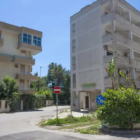 Bianco Vistamare - Baia Verde Apartment *