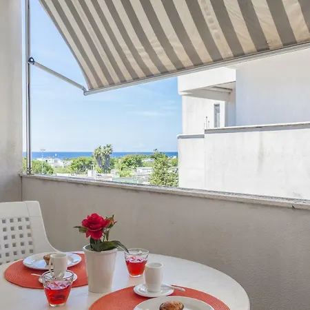 Bianco Vistamare - Baia Verde Apartment *